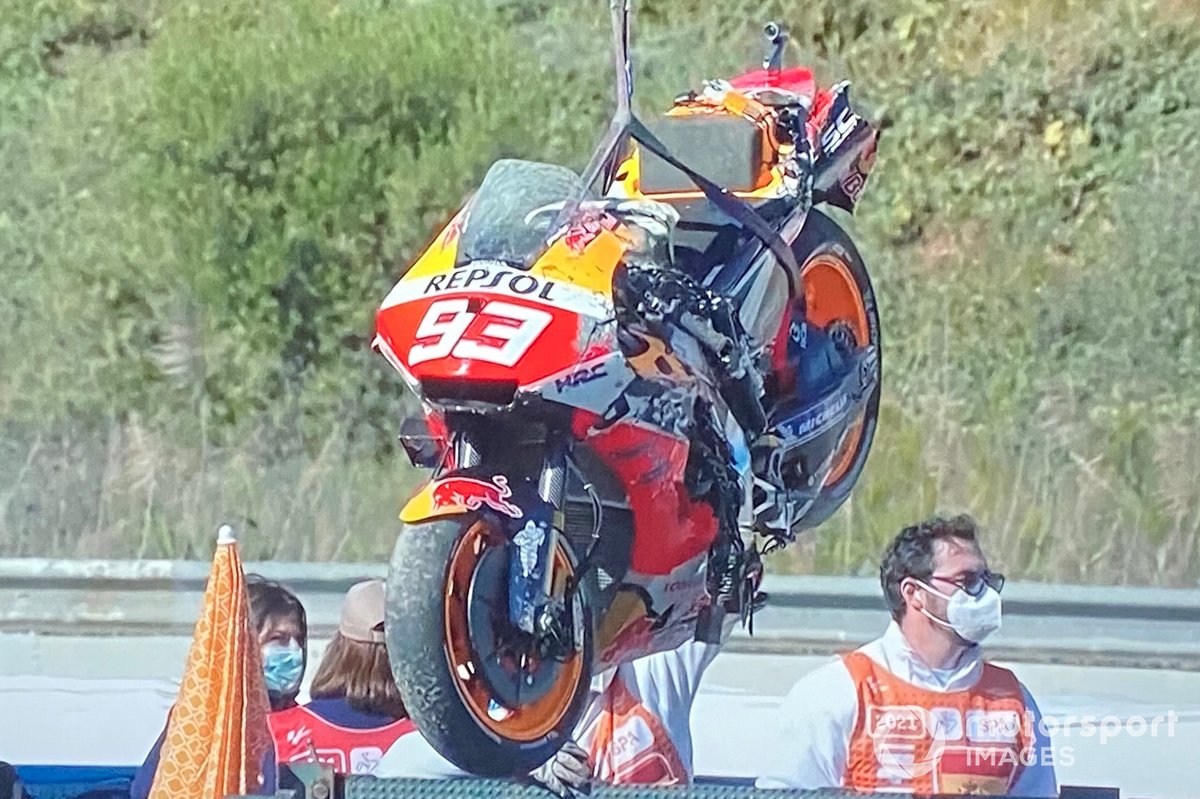 La moto di Marc Marquez, Repsol Honda Team dopo la caduta