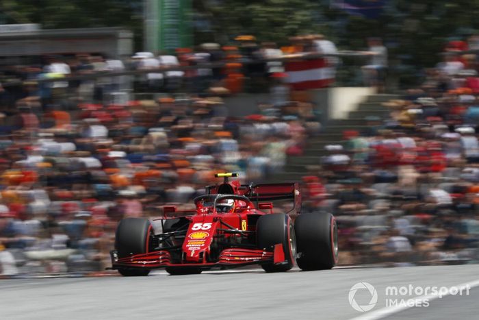 Carlos Sainz Jr., Ferrari SF21