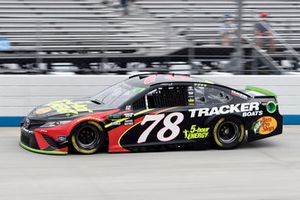 Martin Truex Jr., Furniture Row Racing, Toyota Camry 5-hour ENERGY/Bass Pro Shops