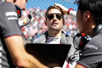 Romain Grosjean, Haas F1 Team, on the grid