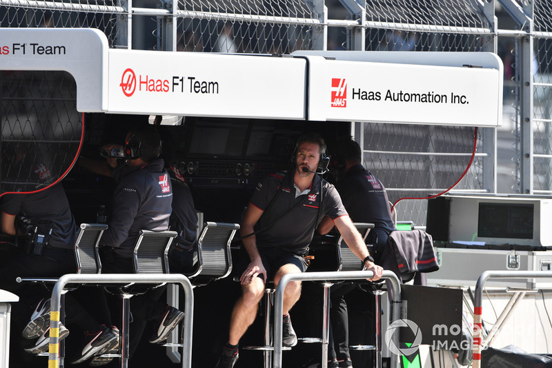 Muretto box Haas F1