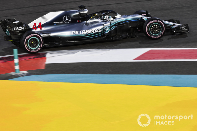 Льюіс Хемілтон, Mercedes AMG F1 W09