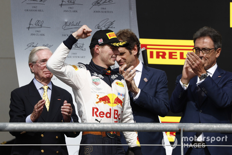 Макс Ферстаппен, Red Bull Racing, на подіумі