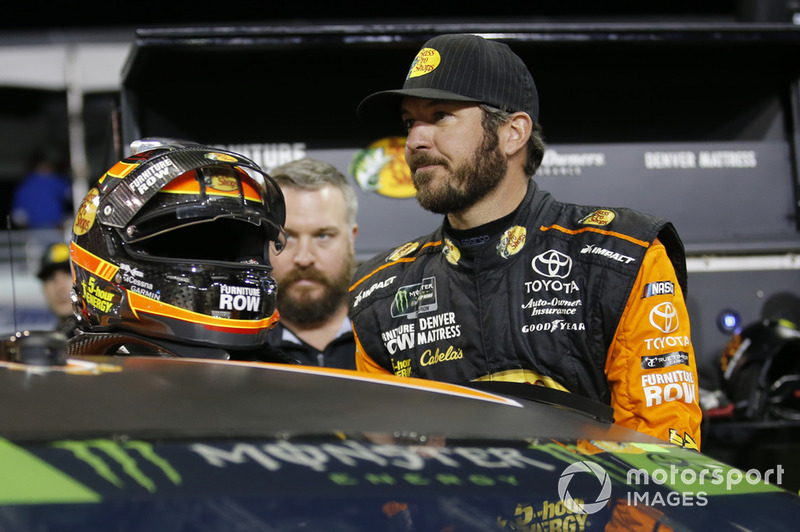 41: Martin Truex Jr: NASCAR Cup ikincisi
