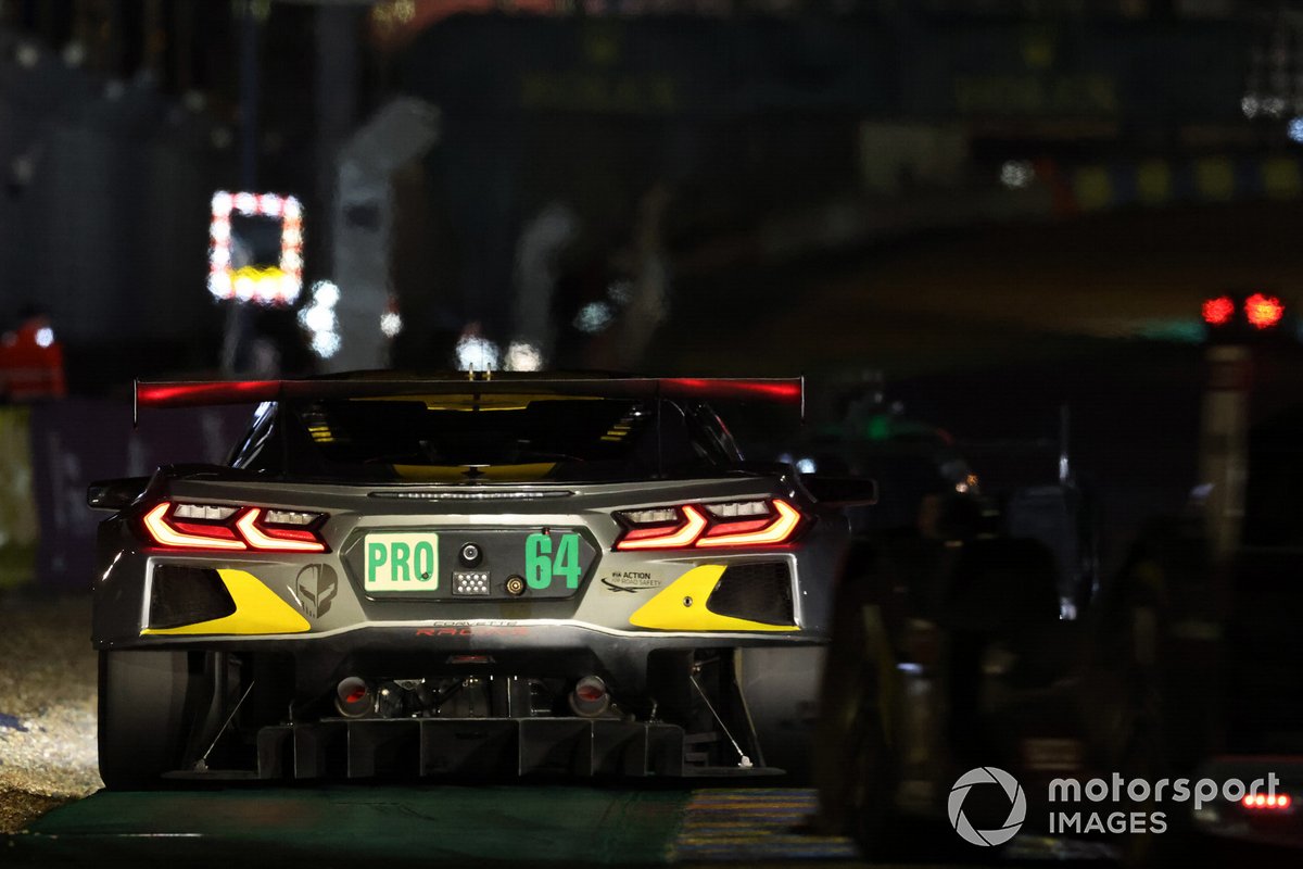 #64 Corvette Racing Chevrolet Corvette C8.R LMGTE Pro, Tommy Milner, Nicholas Tandy, Alexander Sims