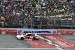 Race winner A.J. Allmendinger, Kaulig Racing, Chevrolet Camaro