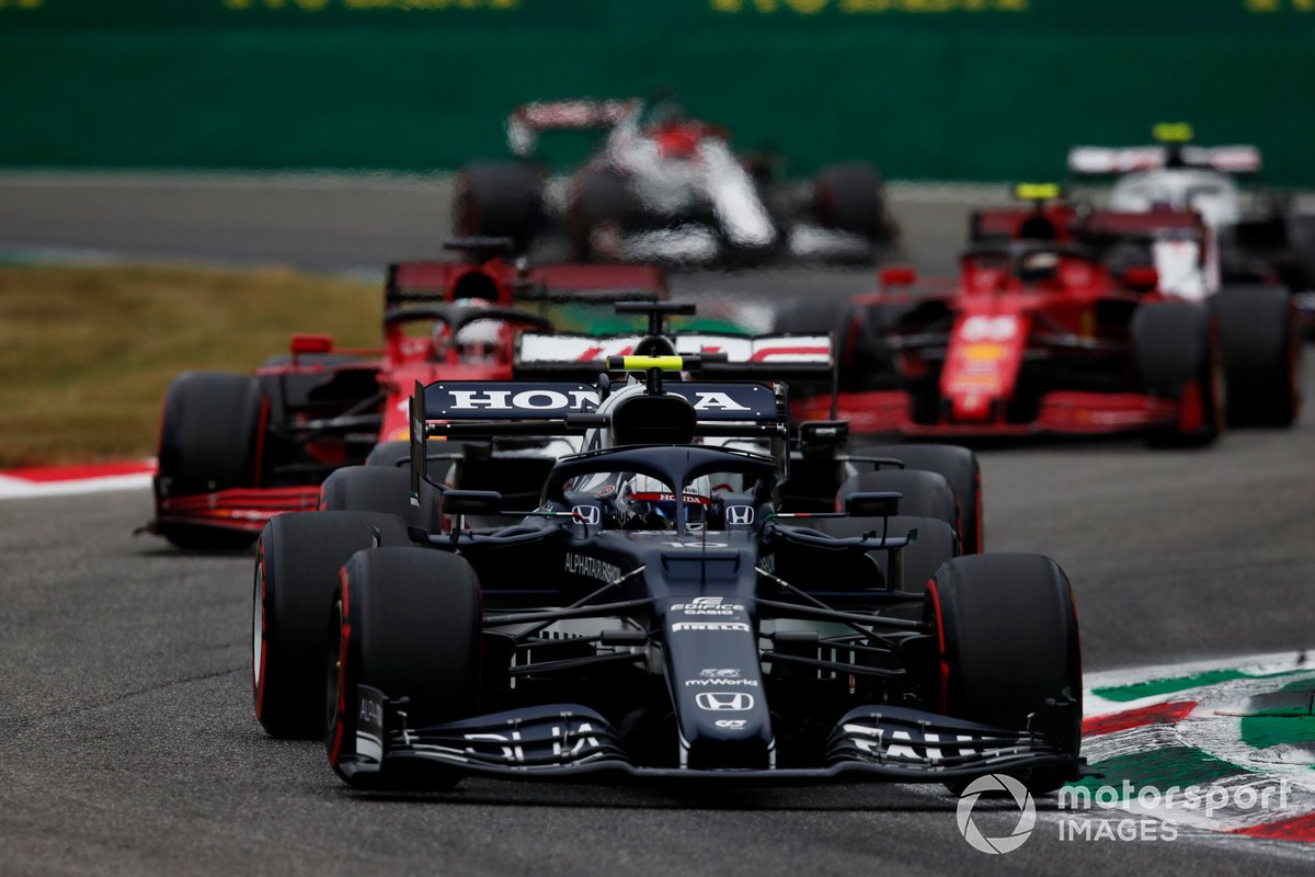 Pierre Gasly, AlphaTauri AT02, Nikita Mazepin, Haas VF-21, and Charles Leclerc, Ferrari SF21