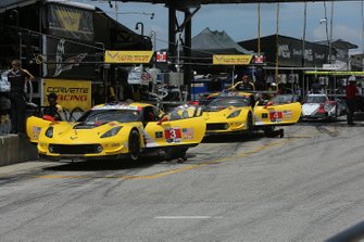 #3 Corvette Racing Corvette C7.R, GTLM: Jan Magnussen, Antonio Garcia, #4 Corvette Racing Corvette C7.R, GTLM: Oliver Gavin, Marcel Fässler