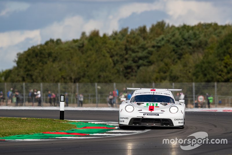 #91 PORSCHE GT TEAM - Porsche 911 RSR - 19: Gianmaria Bruni, Richard Lietz Race