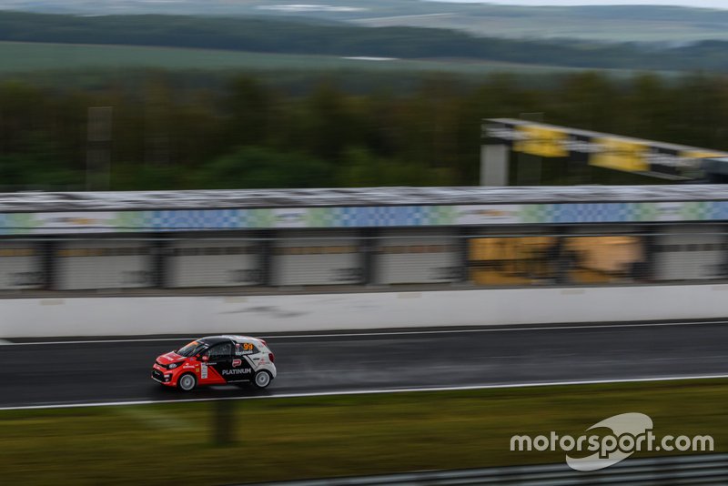 KIA PLATINUM CUP, Autodrom Most