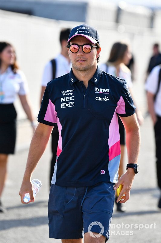 Sergio Perez, Racing Point, arriva al circuito