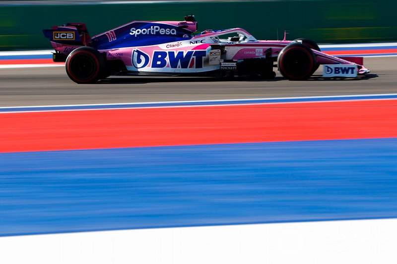Perez passes Magnussen, who is forced to take the escape road