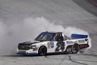 Race Winner Brett Moffitt, GMS Racing, Chevrolet Silverado Midnight Moon Moonshine