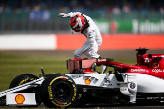 Kimi Raikkonen, Alfa Romeo Racing C38 yolda kalıyor