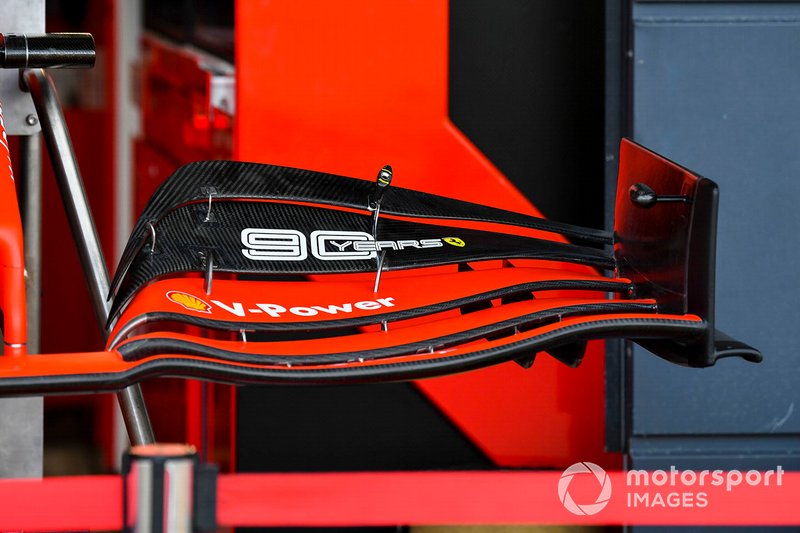 Front wing of Ferrari SF90