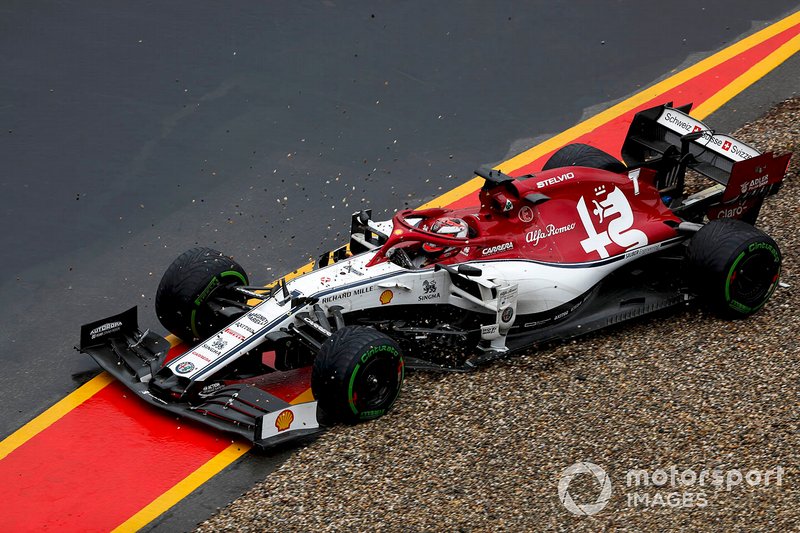 Kimi Raikkonen, Alfa Romeo Racing C38, melebar