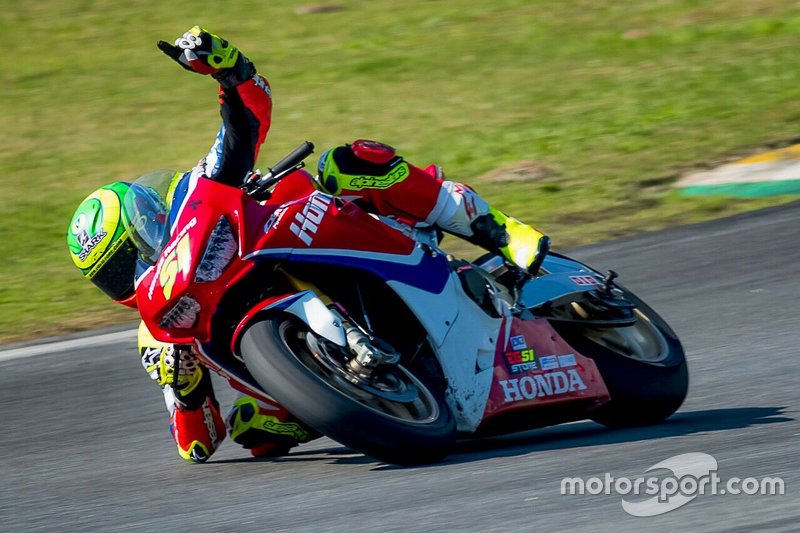 Eric Granado durante etapa do SuperBike Brasil em Goiânia