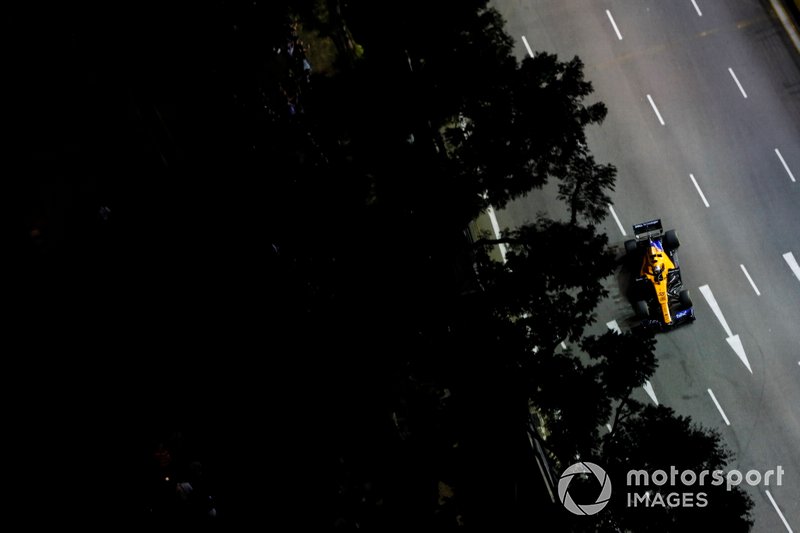 Carlos Sainz Jr., McLaren MCL34