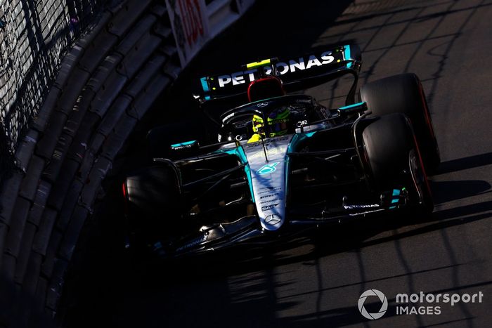 Lewis Hamilton, Mercedes F1 W15