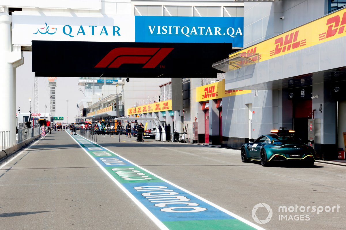 Ambiente en el pitlane de Losail