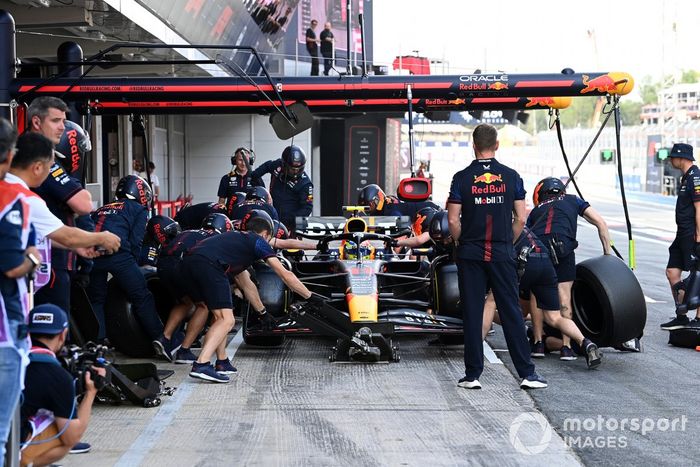 Barcelona: Sergio Perez (Red Bull)