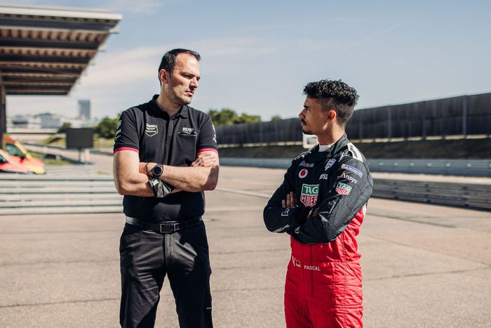 Florian Modlinger, Pascal Wehrlein, Porsche Gen 3 car