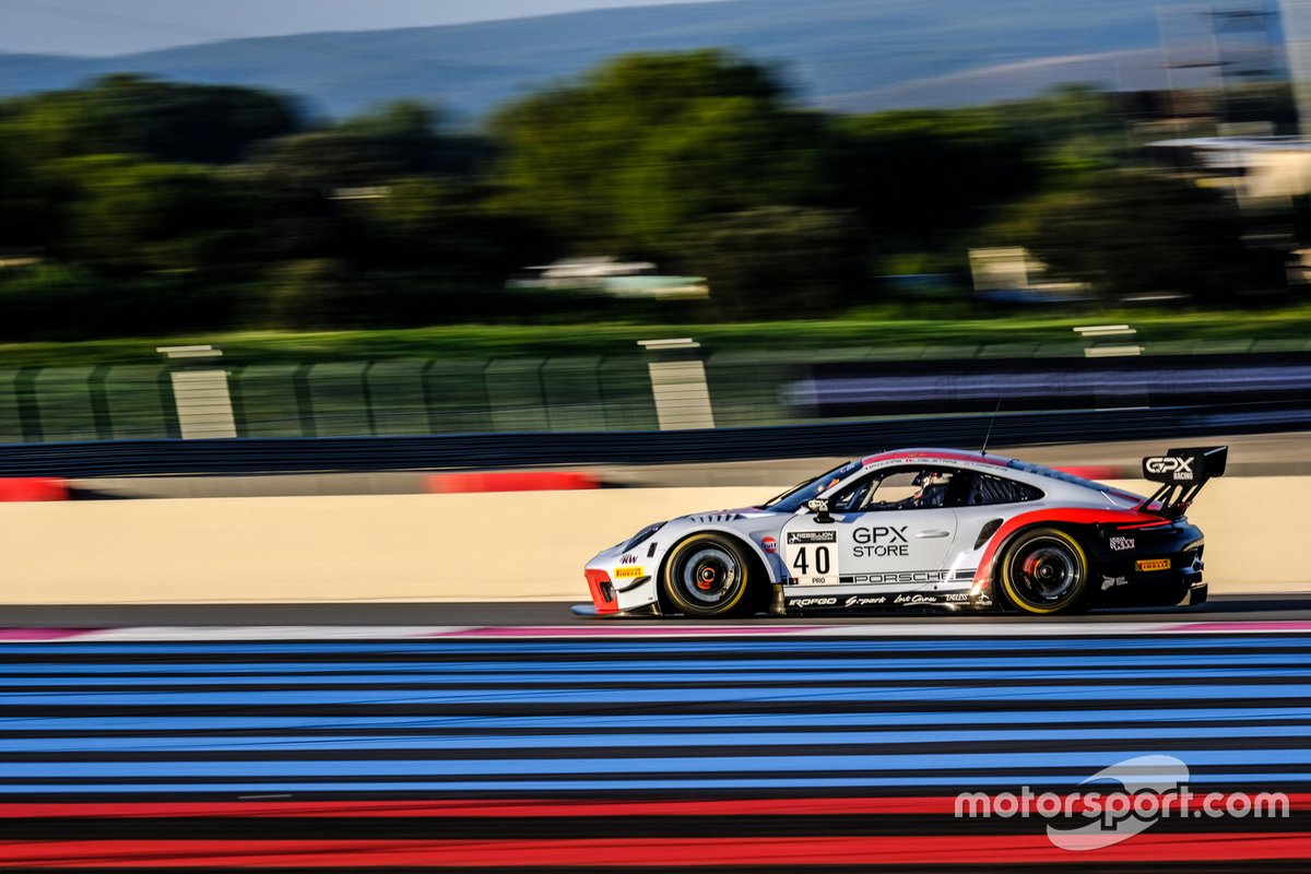 #40 GPX Racing Porsche 911 GT3-R: Romain Dumas, Lous Deletraz, Thomas Preining