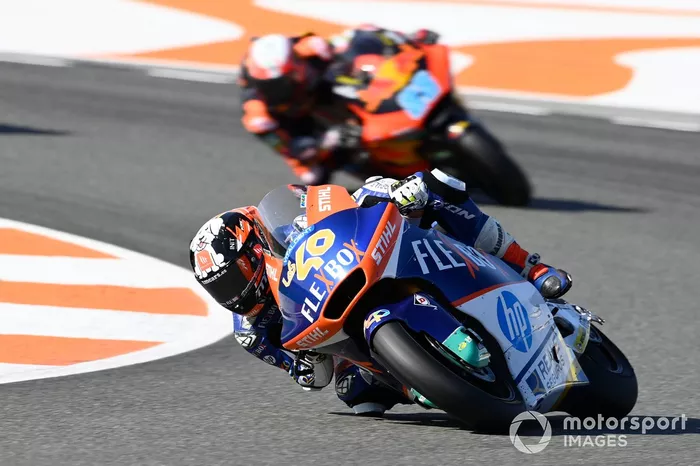 Hector Garzo, Pons HP40