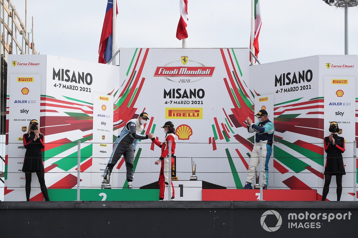 Il podio di Gara2 del Trofeo Pirelli categoria PRO AM: primo posto per Christian Brunsborg, Formula Racing, Matus Vyboh, Scuderia Praha, terzo posto Tommaso Rocca, Rossocorsa