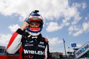 #31 Action Express Racing Cadillac DPi, DPi: Pipo Derani, IMSA Motul Pole Award for DPI