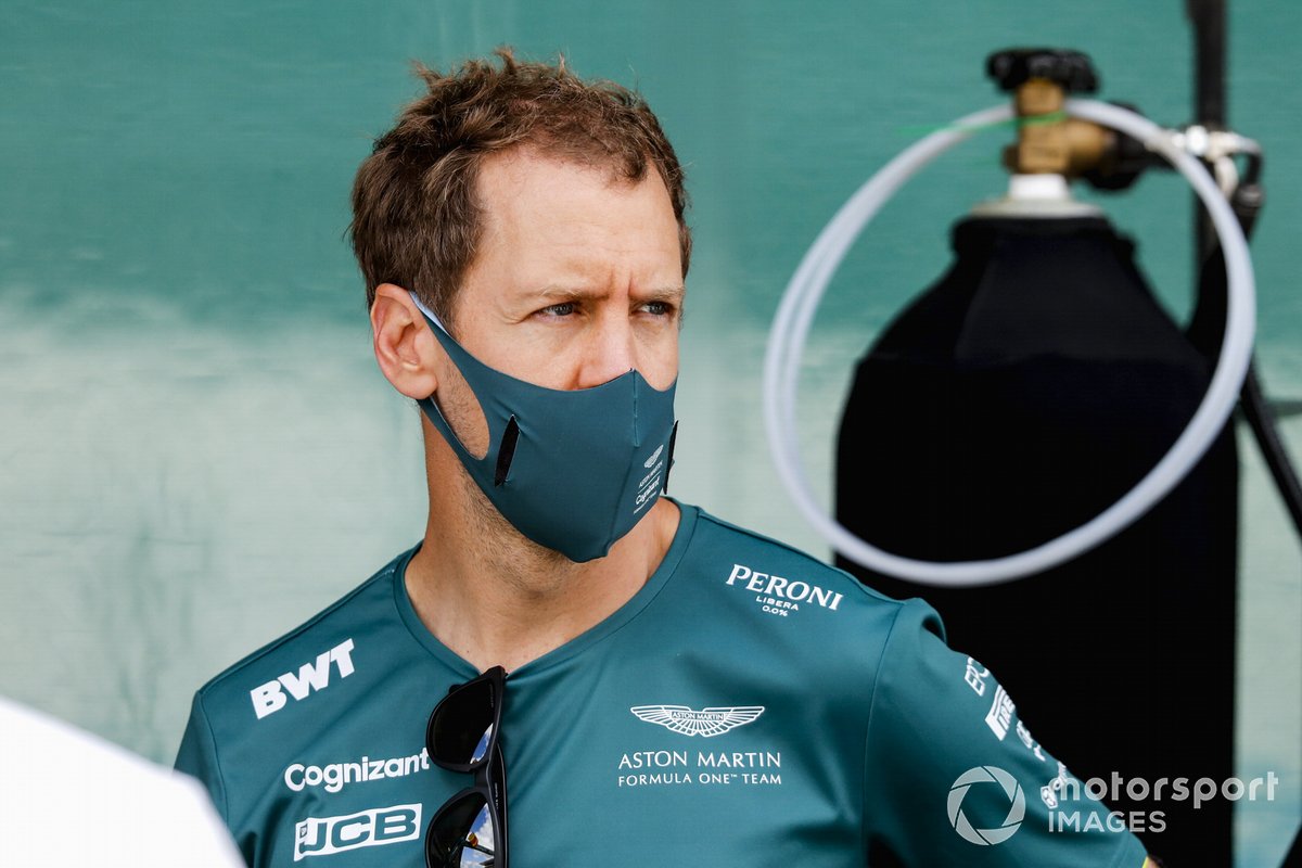 Sebastian Vettel, Aston Martin