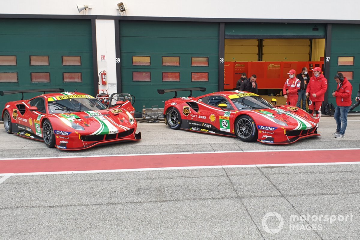 Le Ferrari 488 GTE Evo: #51 AF Corse: Alessandro Pier Guidi, James Calado, #52 AF Corse: Daniel Serra, Miguel Molina 