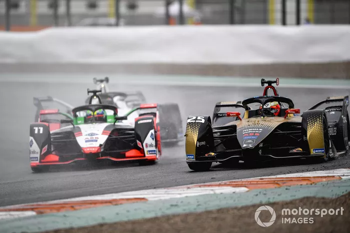 Jean-Eric Vergne, DS Techeetah, DS E-Tense FE21, Lucas Di Grassi, Audi Sport ABT Schaeffler, Audi e-tron FE07