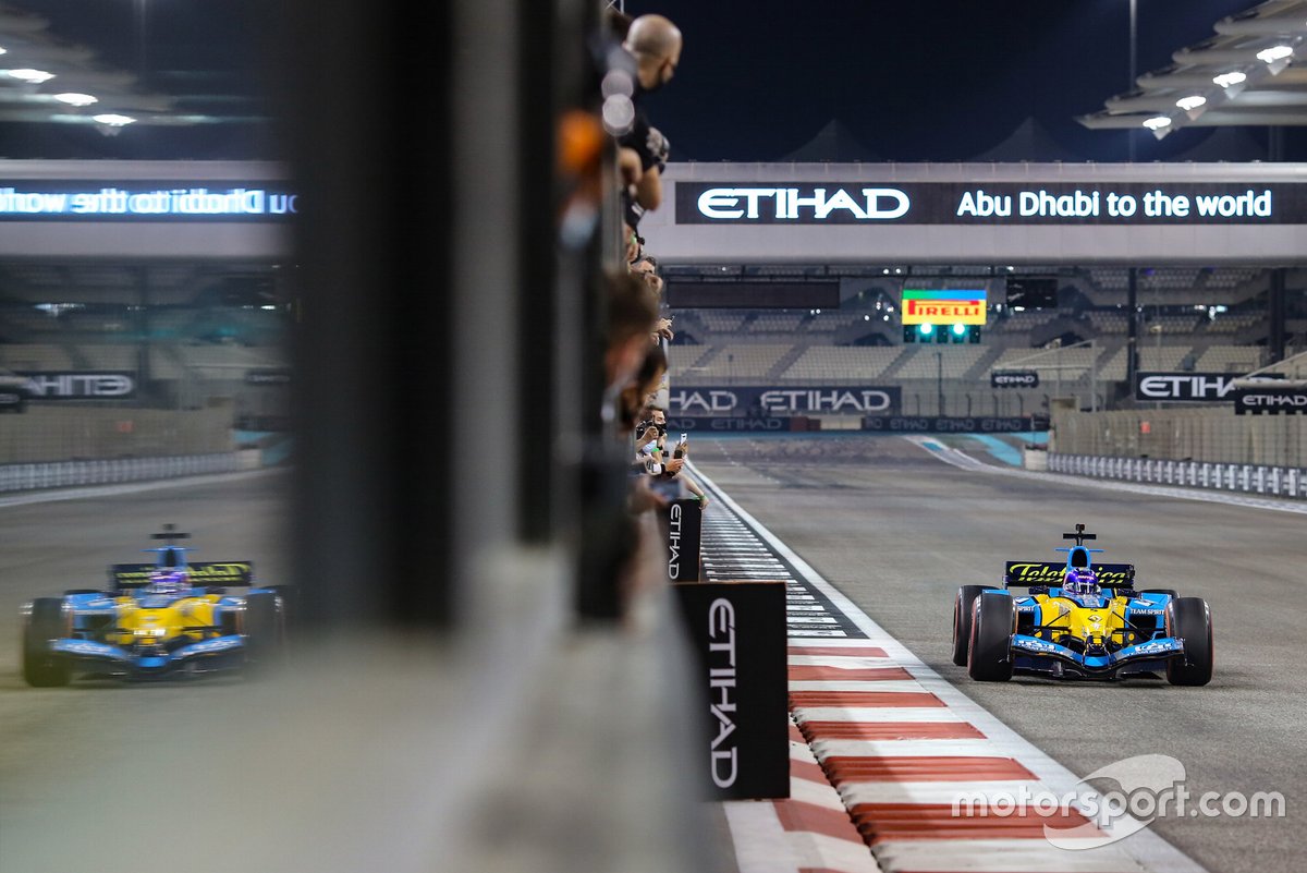 Fernando Alonso, Renault F1 Team, con el Renault R25 de 2005