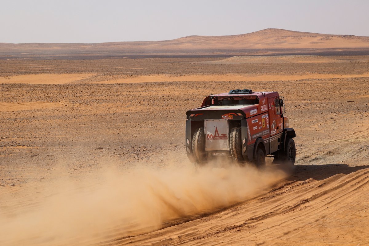 #505 Maz-Sportauto: Aliaksei Vishneuski, Maksim Novikau, Siarhei Sachuk