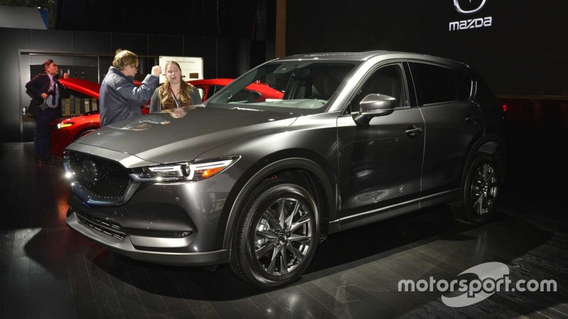 Mazda CX-5 дизель 2019 року на Автошоу в Нью-Йорку