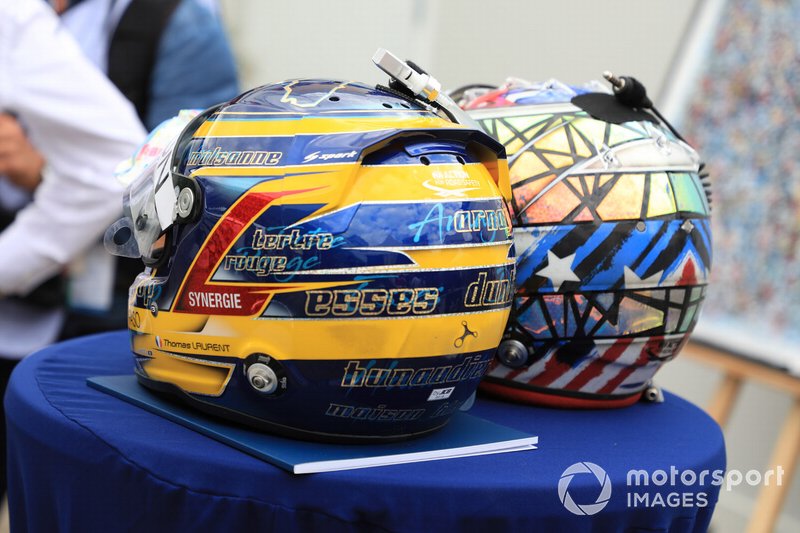 #3 Rebellion Racing Rebellion R-13: casque de Thomas Laurent