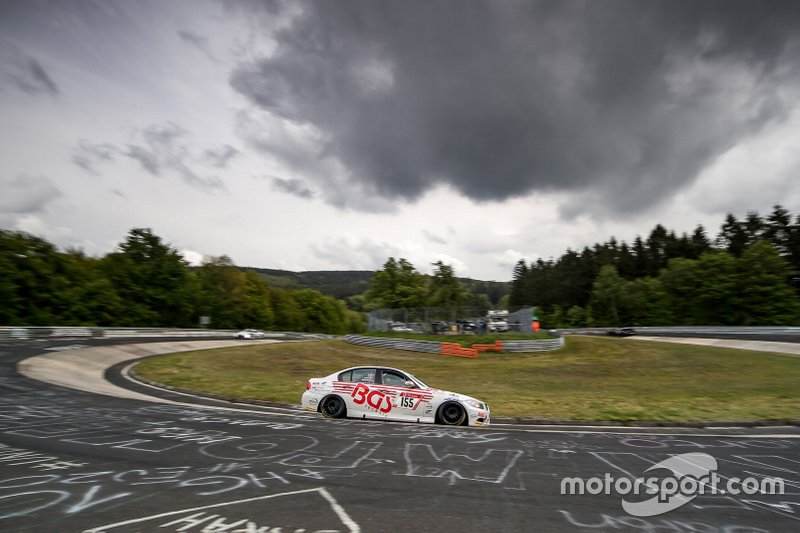 #155 Emir Aşarı, Ersin Yücesan, Torsten Kratz, BMW 325i, Sorg Rennsport