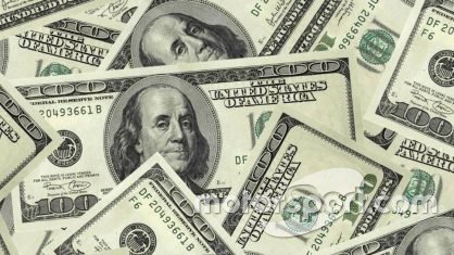O dólar estava na faixa de R$2,15