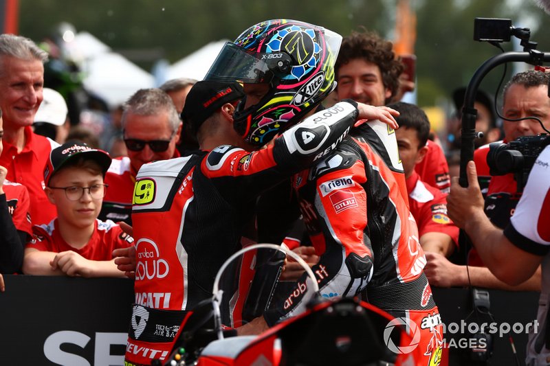 Polesitter Chaz Davies, Aruba.it Racing-Ducati Team, 3. Alvaro Bautista, Aruba.it Racing-Ducati Team