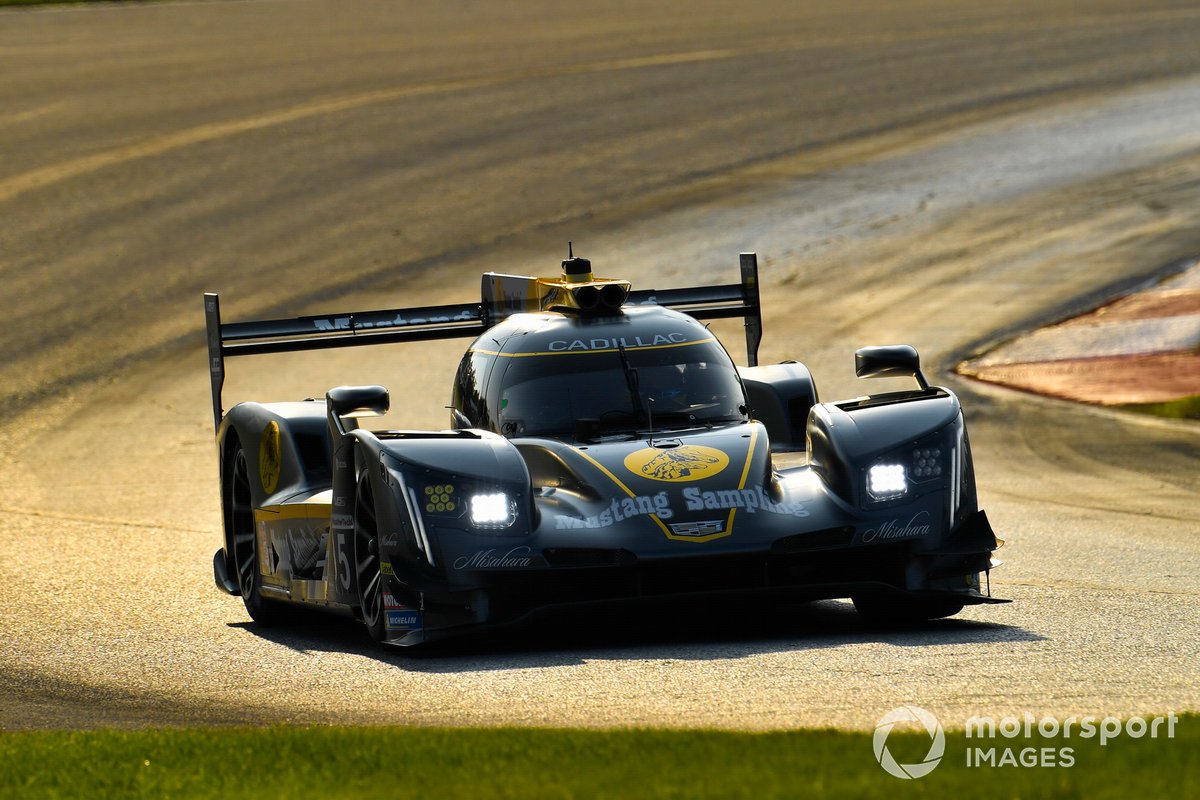 #5 Mustang Sampling Racing / JDC-Miller MotorSports Cadillac DPi, DPi: Sebastien Bourdais, Joao Barbosa