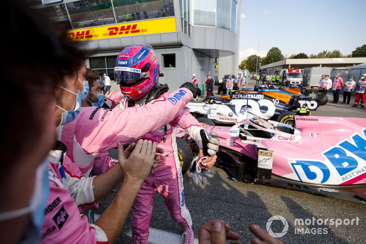 Lance Stroll, Racing Point, terzo classificato. festeggia al Parc Ferme