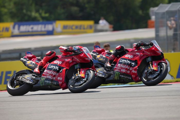 Marc Marquez, Ducati Team, Francesco Bagnaia, Ducati Team