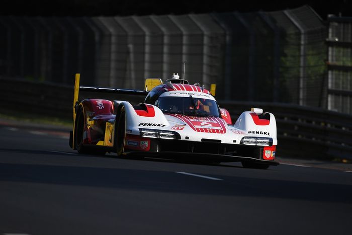 #6 Porsche Penske Motorsport Porsche 963: Kevin Estre, Laurens Vanthoor, Matt Campbell