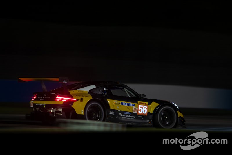 #56 Team Project 1 Porsche 911 RSR: Jörg Bergmeister, Patrick Lindsey, Egidio Perfetti
