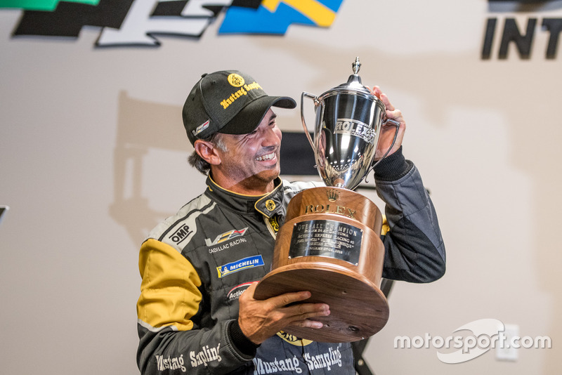 Homenagem a Christian Fittipaldi antes das 24 Horas de Daytona