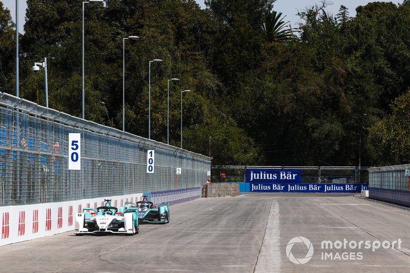 Tom Dillmann, NIO Formula E Team, NIO Sport 004 Mitch Evans, Jaguar Racing, Jaguar I-Type 3