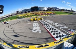 Joey Logano, Team Penske, Ford Mustang Pennzoil  celebrates his win