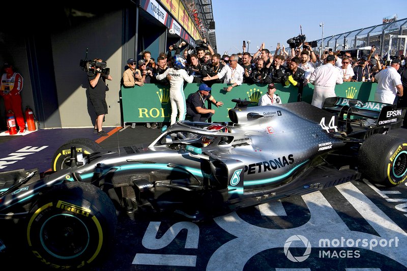 Second place Lewis Hamilton, Mercedes AMG F1, in Parc Ferme