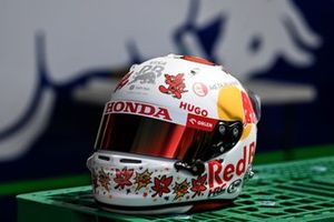 Special helmet of Yuki Tsunoda, Visa Cash App RB F1 Team 